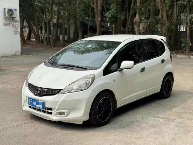广州14年本田飞度5