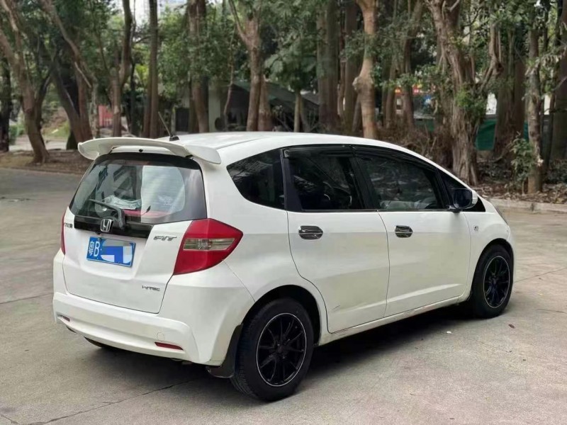 广州14年本田飞度7