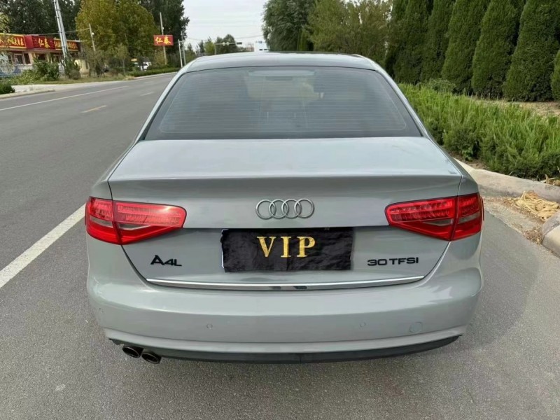 济宁13年奥迪A4L7