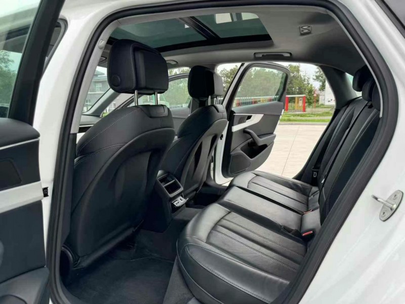 徐州23年奥迪A4L7