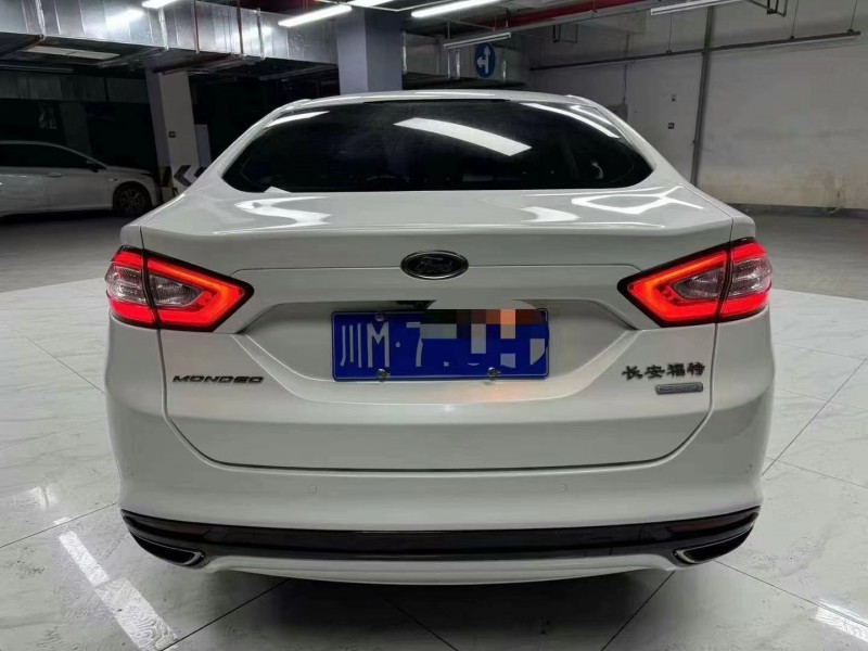成都15年福特蒙迪欧2