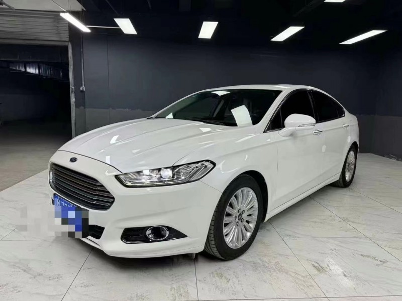 成都15年福特蒙迪欧9