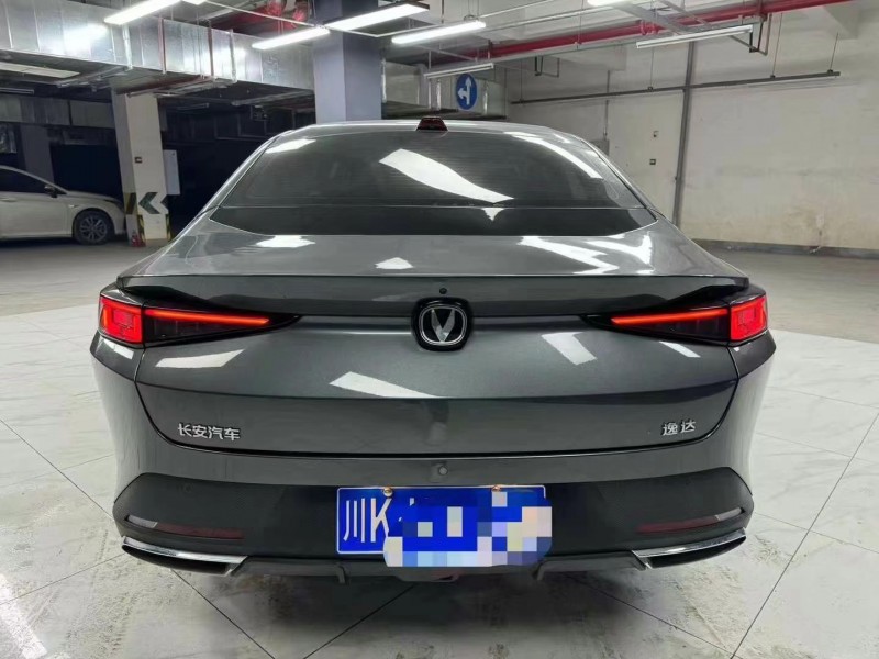 成都23年长安汽车逸达2