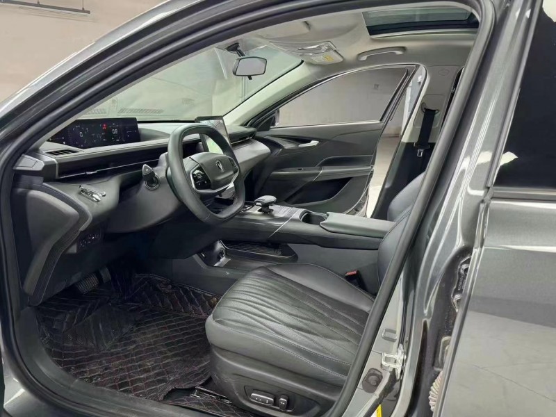 成都23年长安汽车逸达6