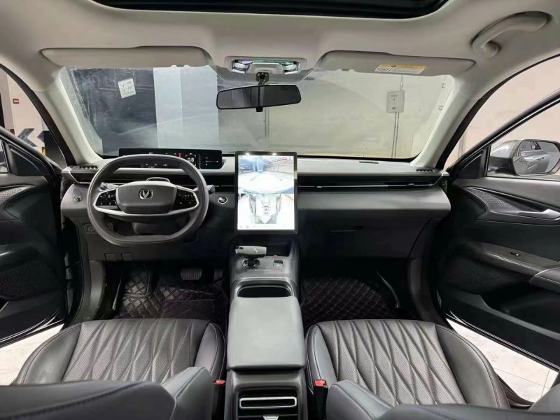 成都23年长安汽车逸达9