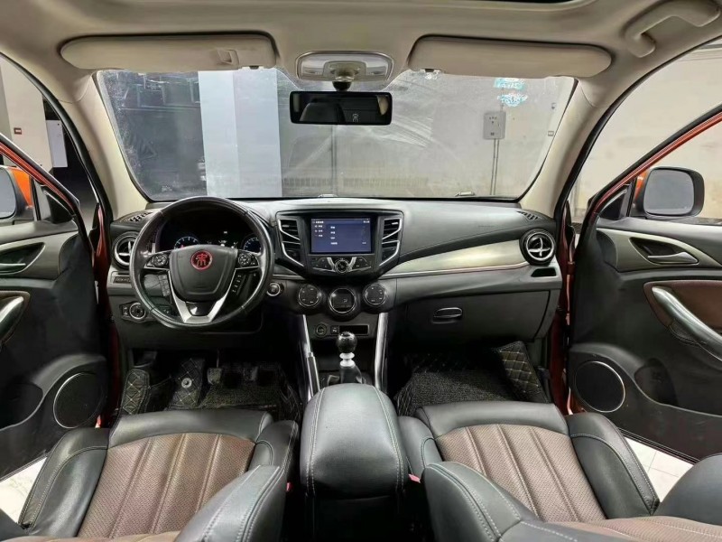 成都17年比亚迪宋4