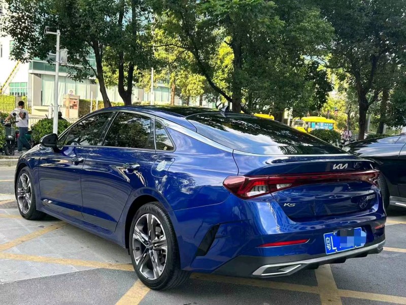 深圳22年起亞K57