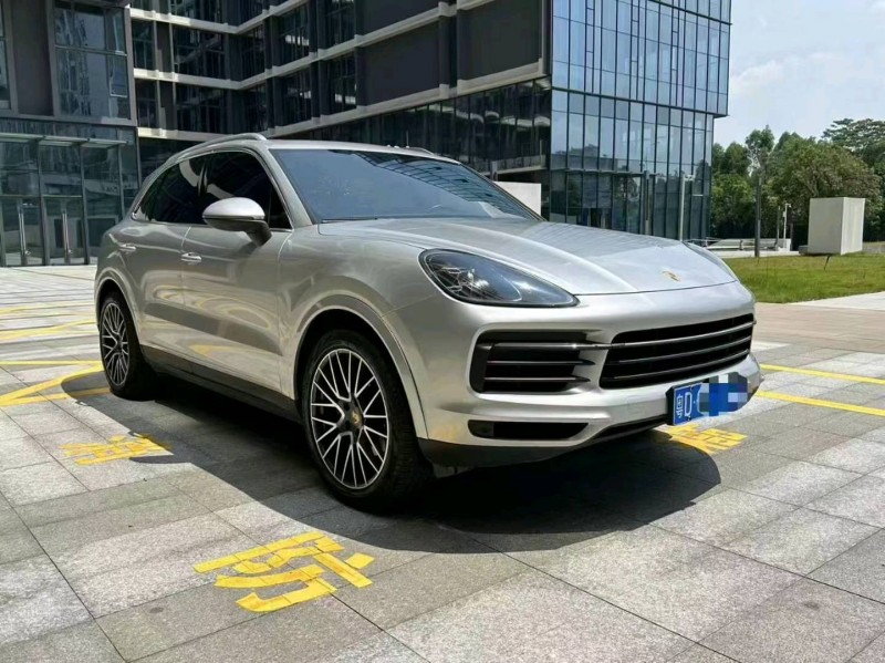 深圳21年保时捷卡宴2