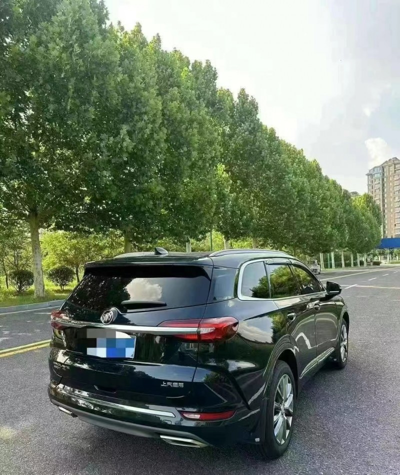 济宁21年别克昂科旗6