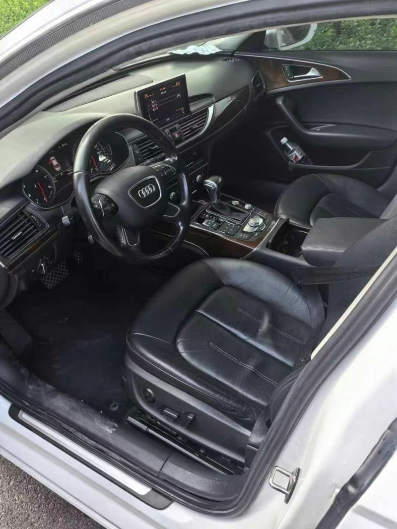 济宁15年奥迪A6L6