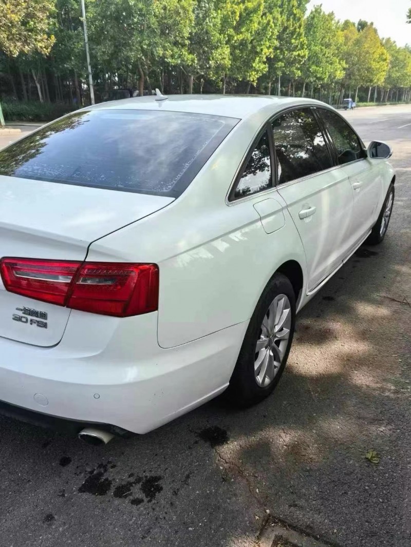 济宁15年奥迪A6L9