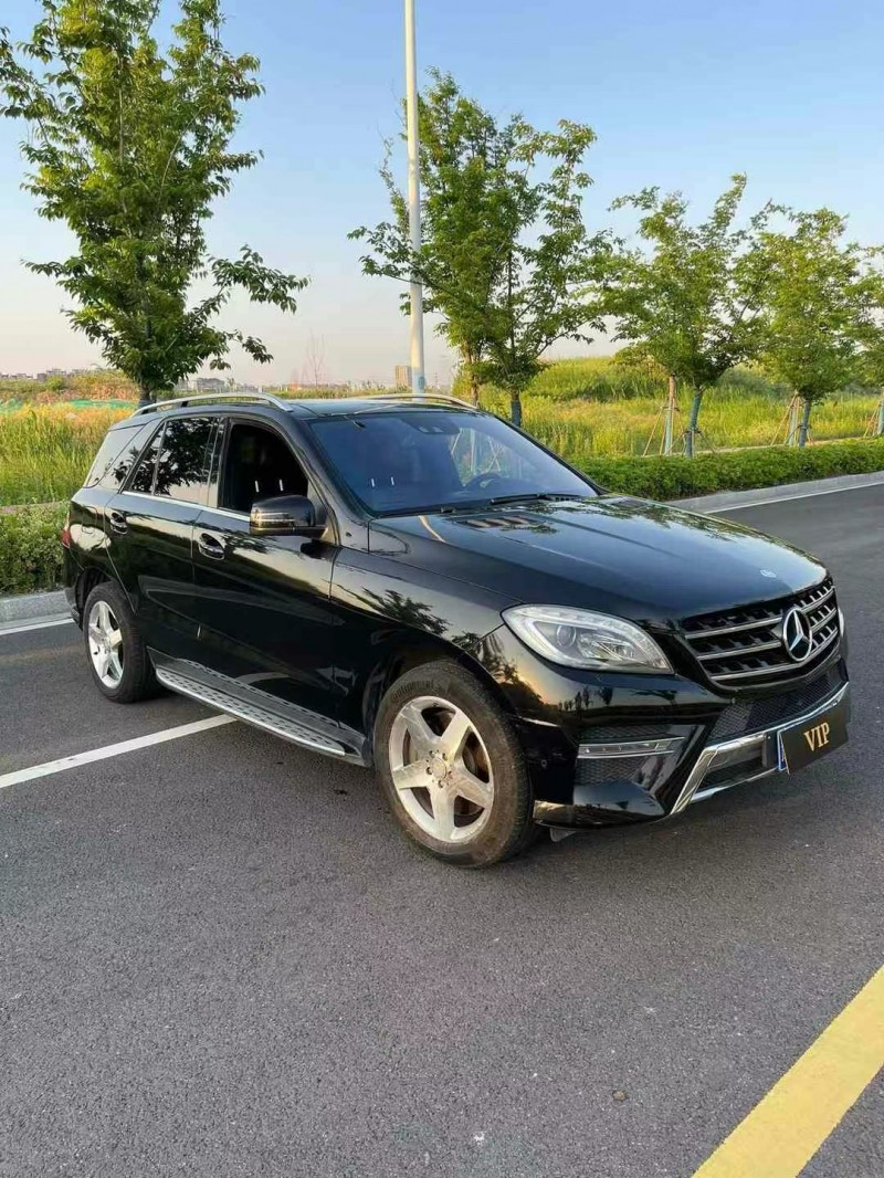 徐州13年奔驰ML3
