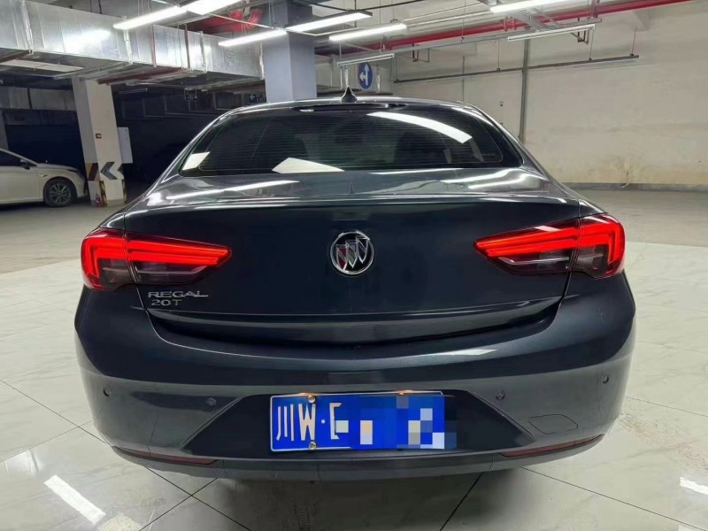 成都20年别克君威4