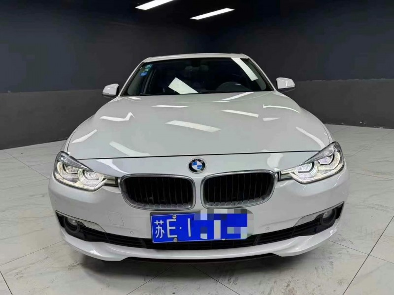 成都17年宝马3系1