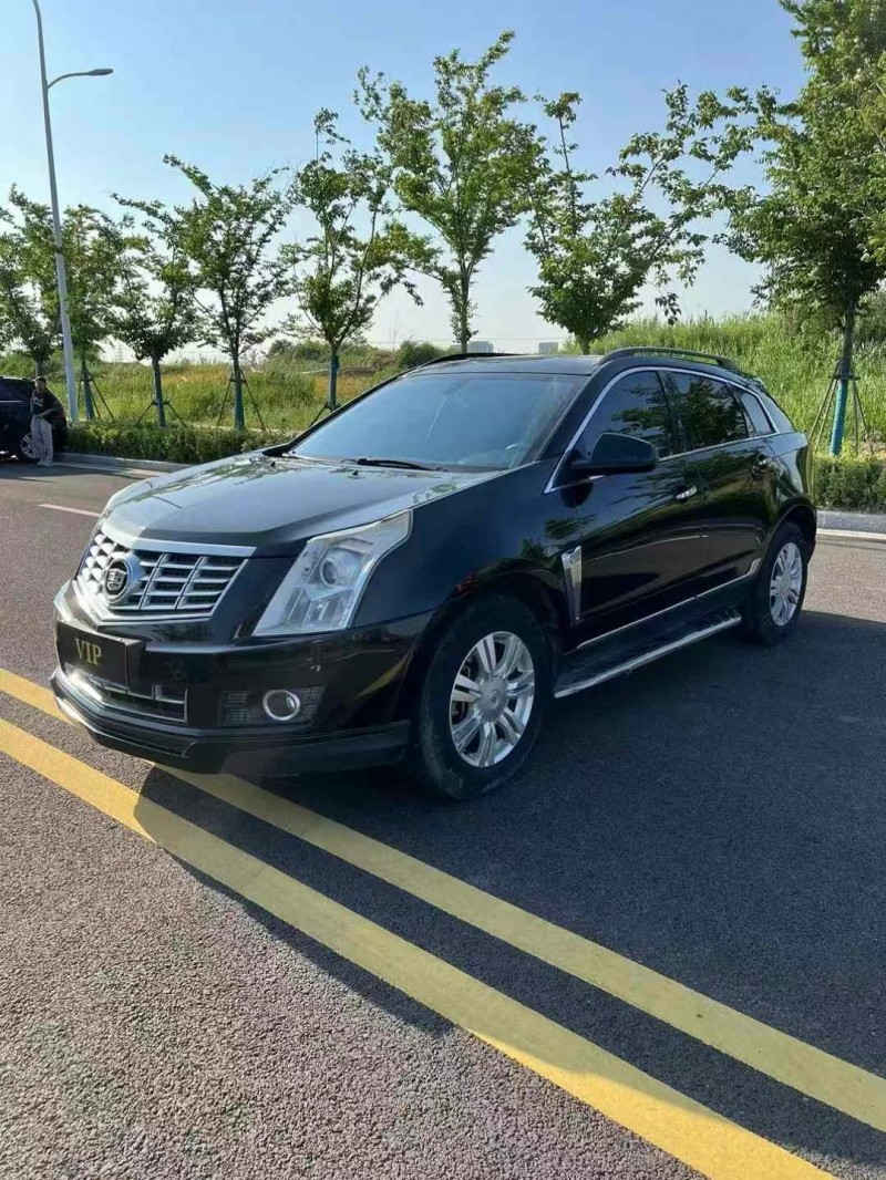 徐州16年凯迪拉克SRX2