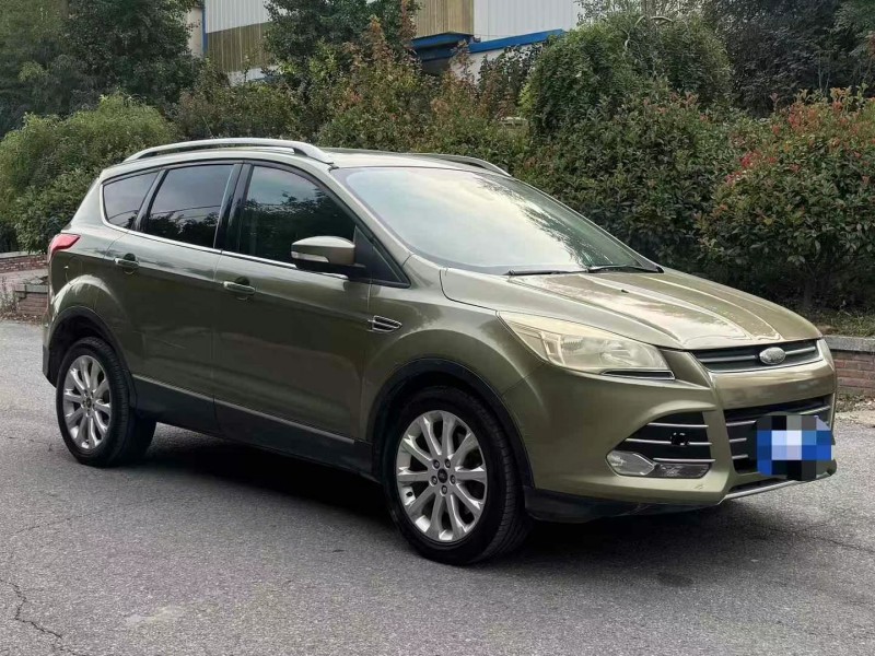 青岛13年福特翼虎3