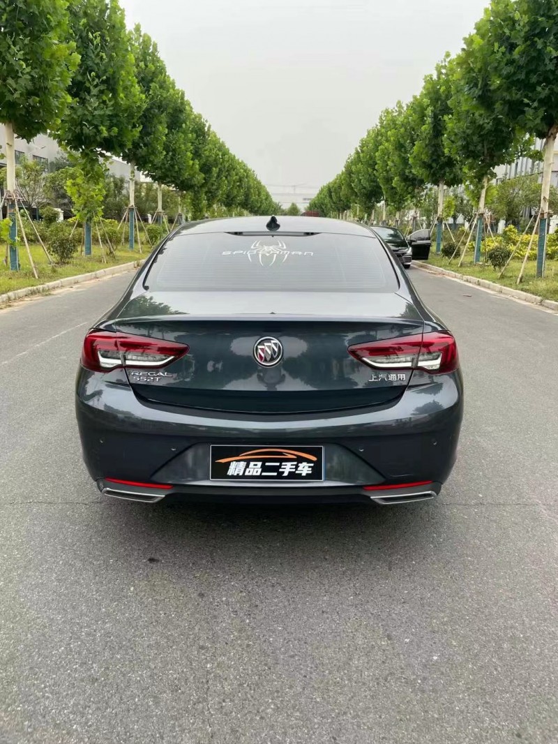 徐州21年别克君威6