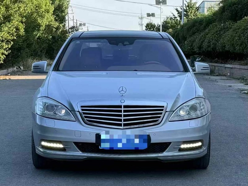 青岛13年奔驰S1