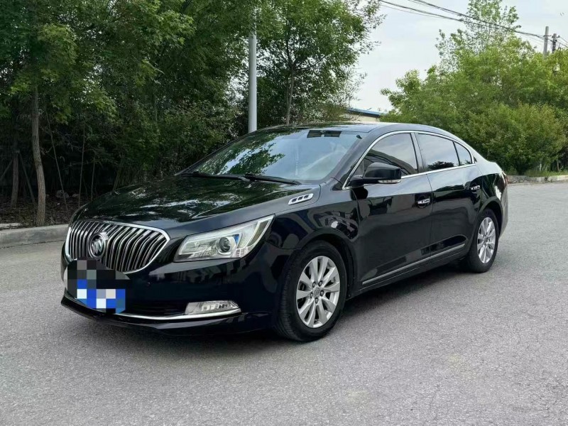 青岛15年别克君越2