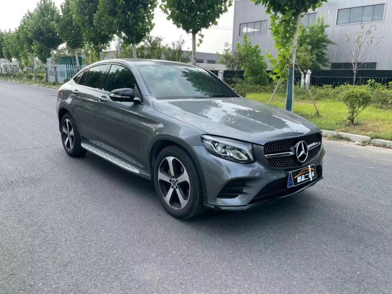 徐州19年奔驰GLC3