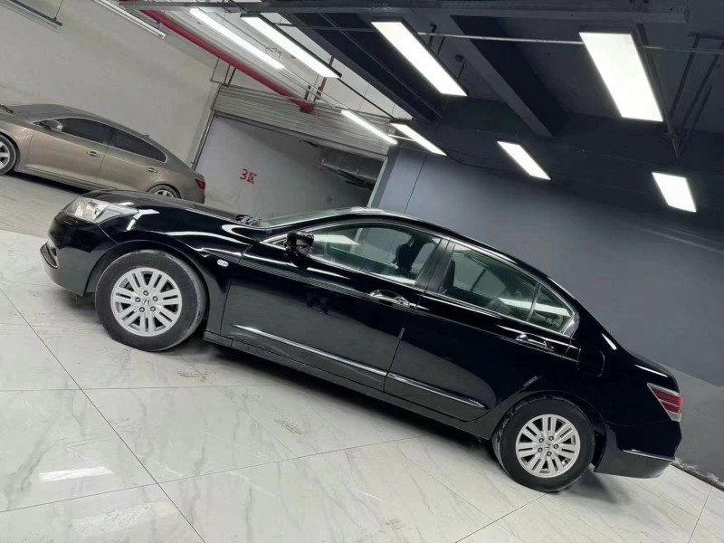 成都13年本田雅阁3