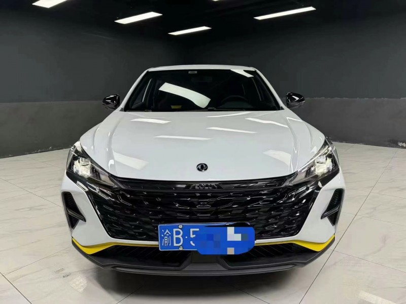 成都23年东风奕炫1