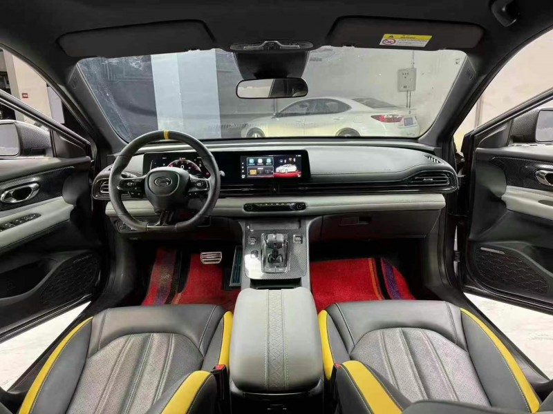 成都24年传祺影豹5