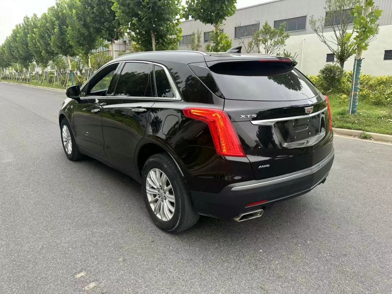 徐州17年凯迪拉克XT56