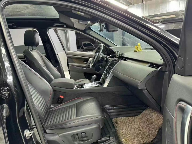 成都20年路虎发现4