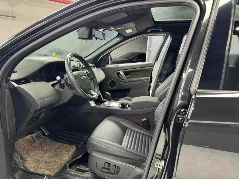 成都20年路虎发现6