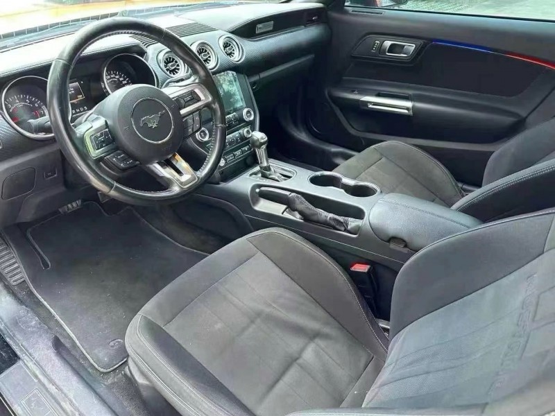 潍坊18年福特野马8