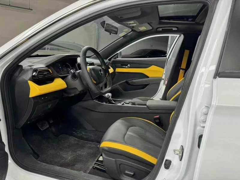 成都22年东风奕炫4