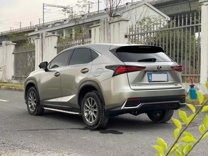 广州21年雷克萨斯NX7