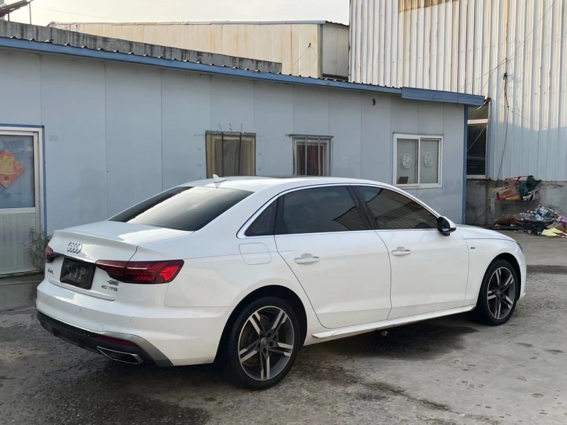 济宁21年奥迪A4L8