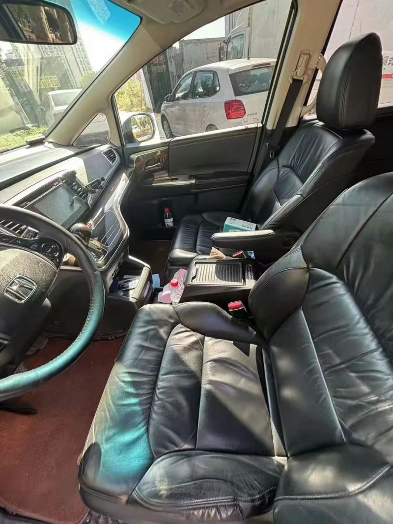 济宁14年本田奥德赛4