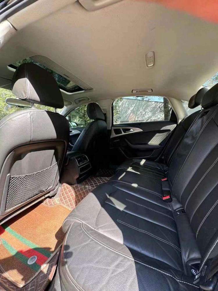 成都19年奥迪A6L8