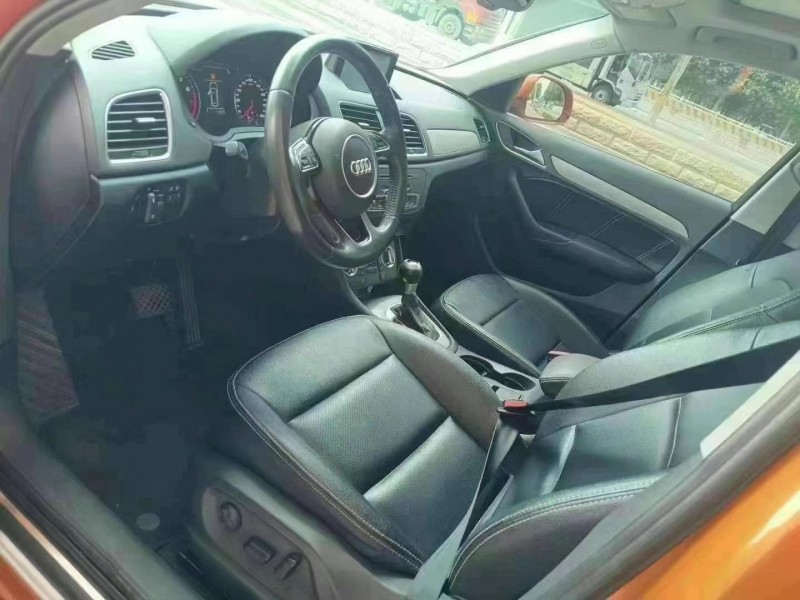 济宁16年奥迪Q34