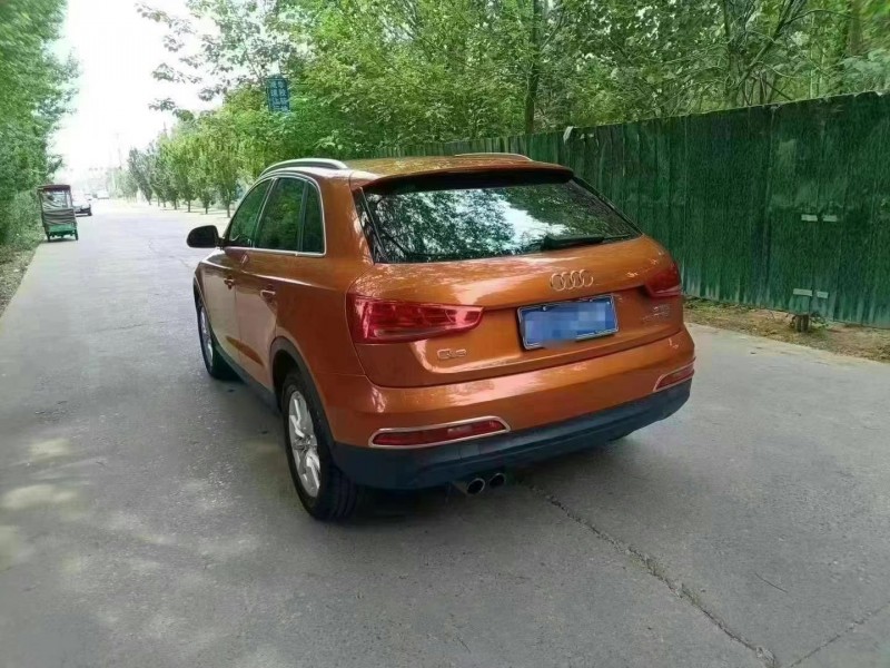 济宁16年奥迪Q38