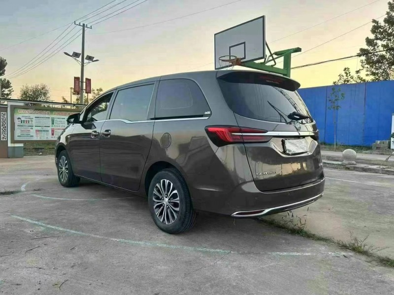 徐州21年别克GL88