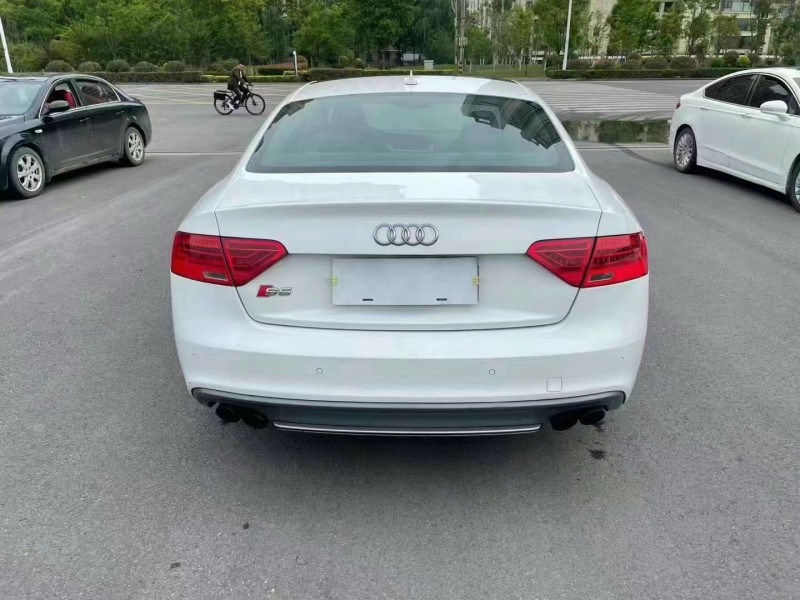 徐州12年奥迪S53