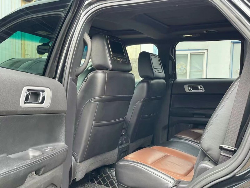 济宁14年福特探险者5