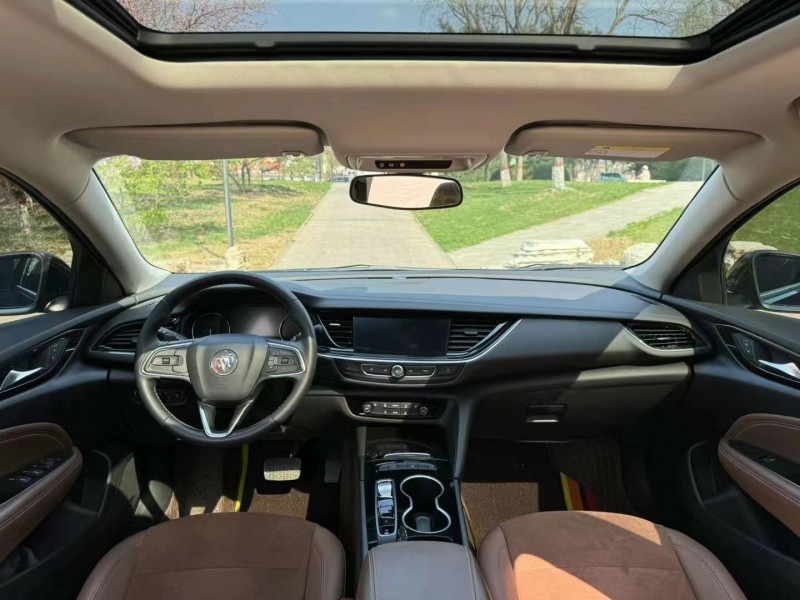 邢台21年别克君威5