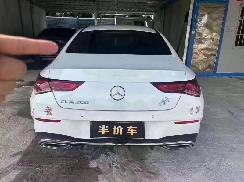 武汉21年奔驰CLA3
