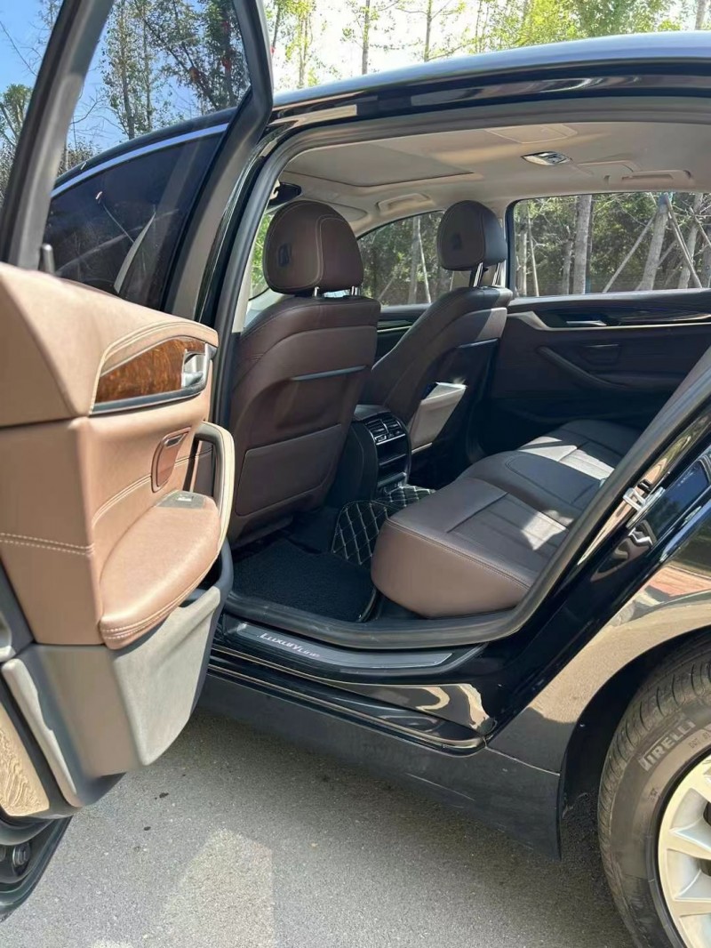 保定19年宝马5系7