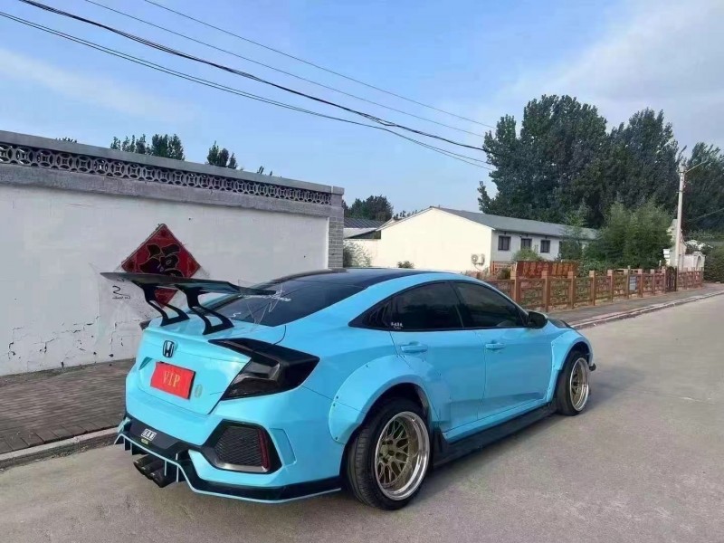 青岛18年本田思域7