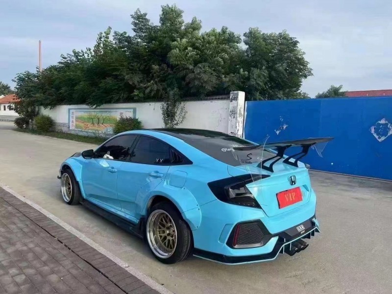 青岛18年本田思域8