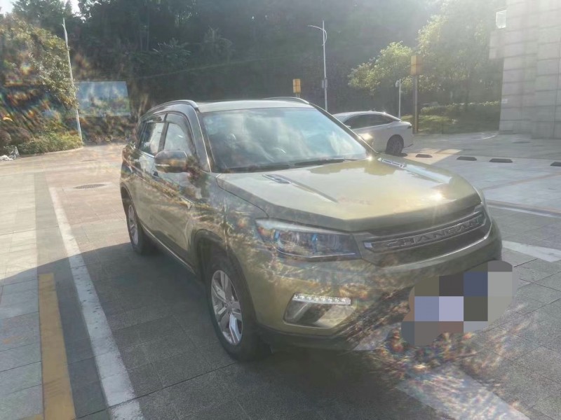 江门17年长安汽车CS752