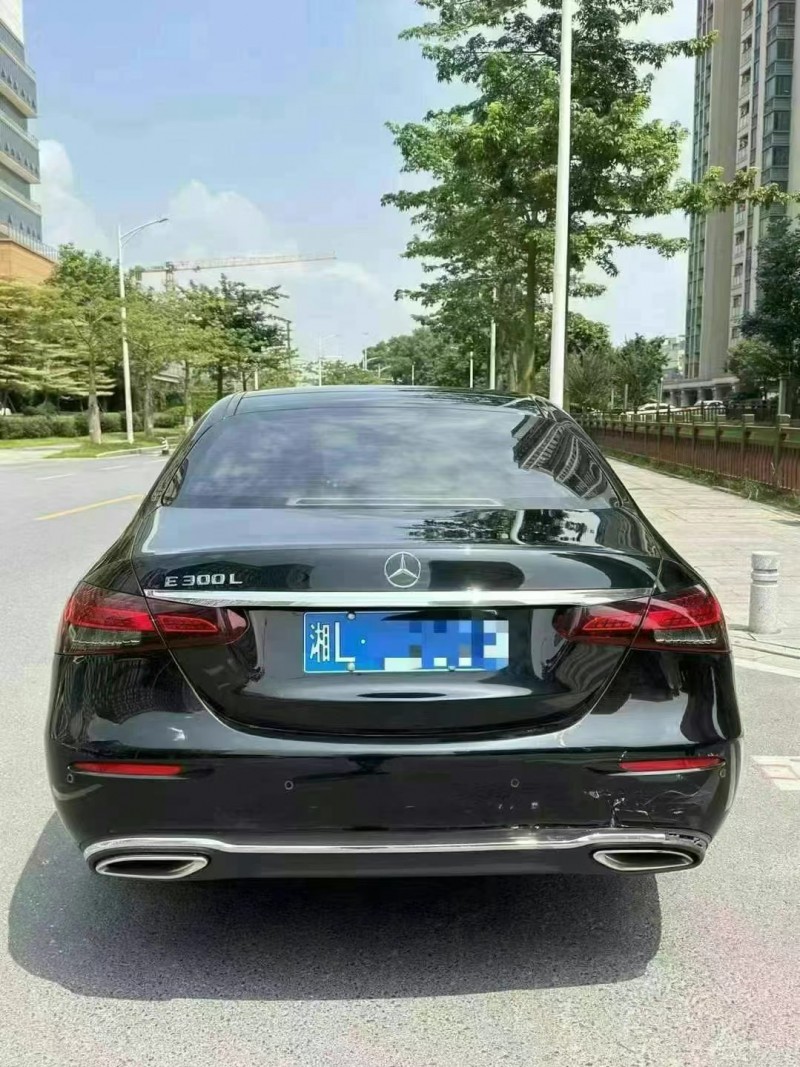广州23年奔驰E9