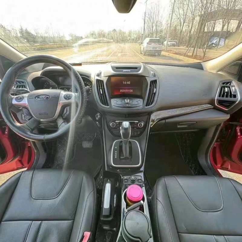 青岛13年福特翼虎7