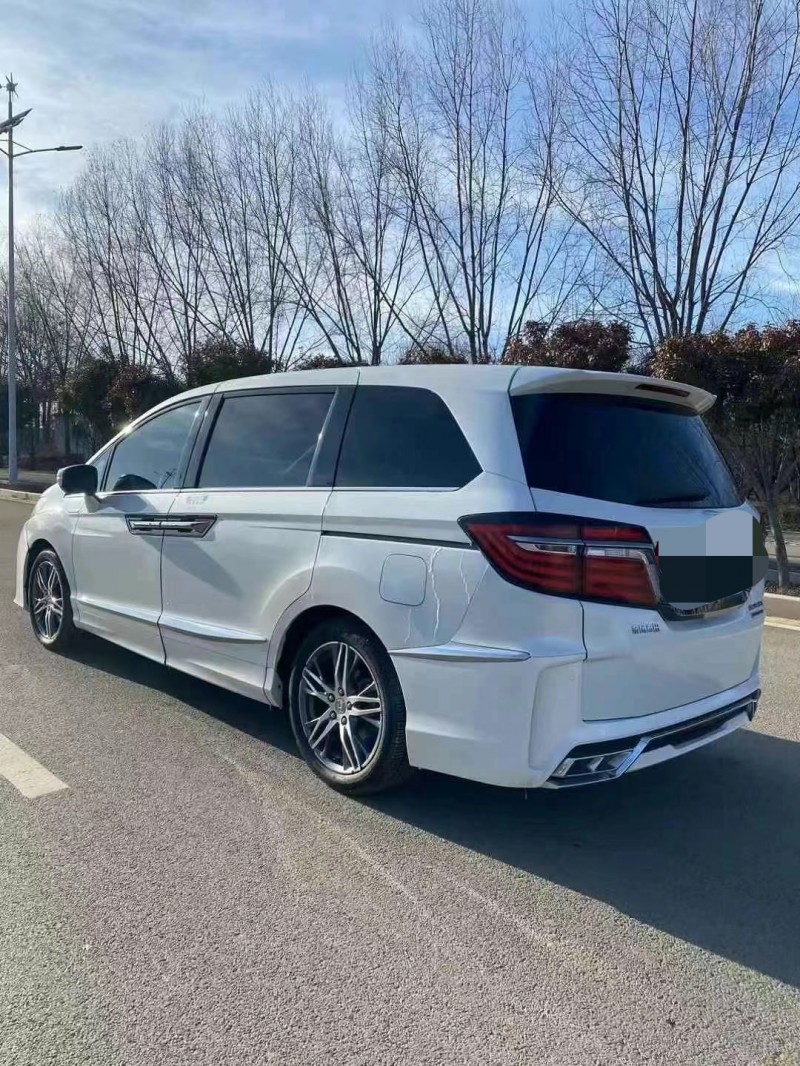 潍坊20年本田艾力绅5